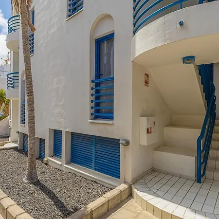 A Romantic In Puerto Naos Apartment